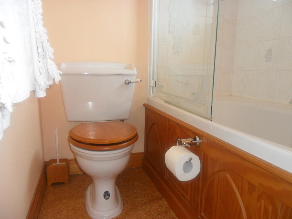 Glen House Room Only Accommodation Youghal Bilik gambar